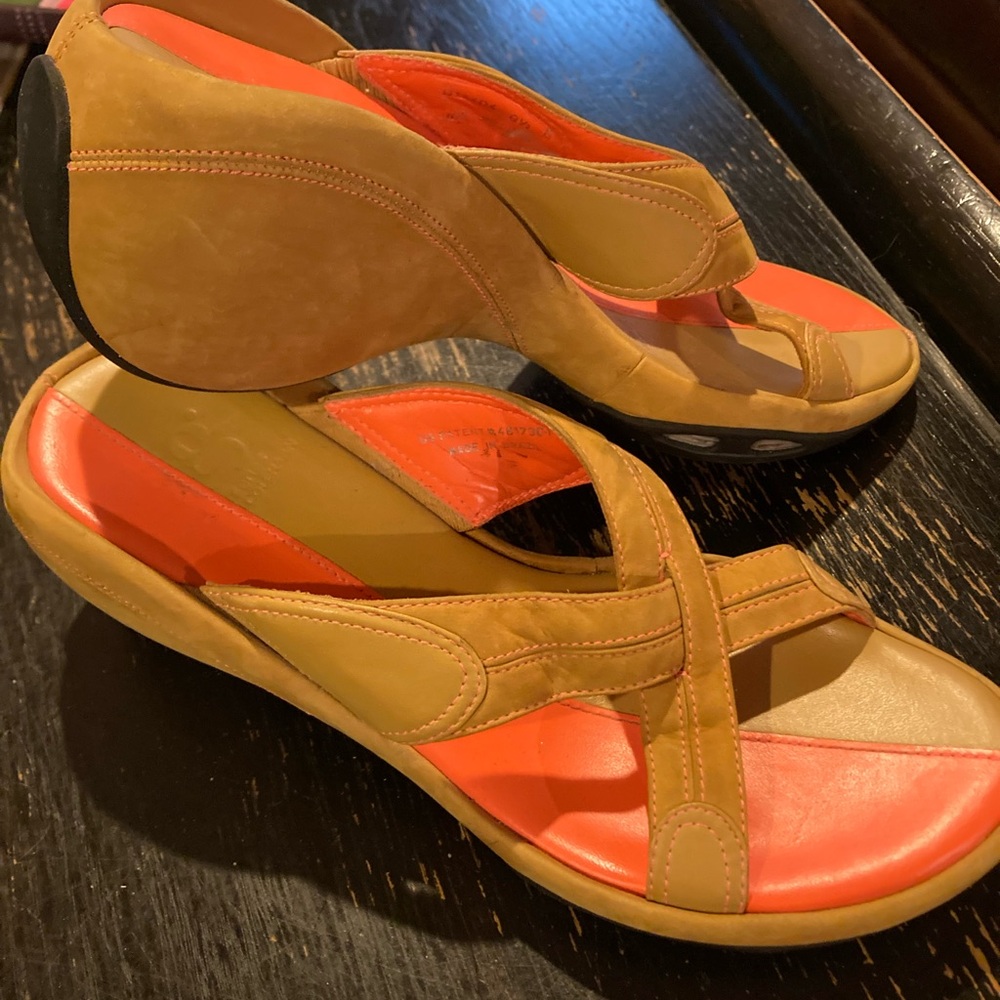 Funky summer fun sandal.